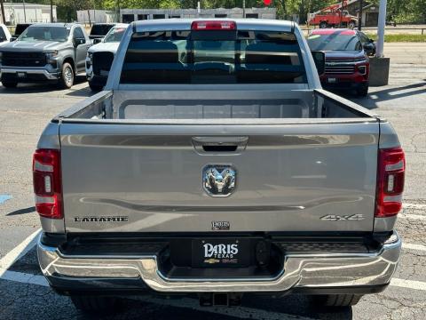 Pre-Owned Billet Silver Metallic Clearcoat 2024 Ram 2500 Laramie 4WD - photo 6 - Stock #A1065