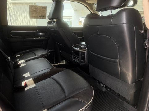 Pre-Owned Granite Crystal Metallic Clearcoat 2022 Ram 2500 Laramie 4WD - photo 14 - Stock #260986A