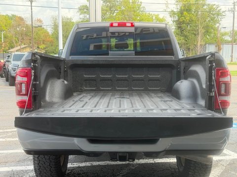 Pre-Owned Granite Crystal Metallic Clearcoat 2022 Ram 2500 Laramie 4WD - photo 5 - Stock #260986A