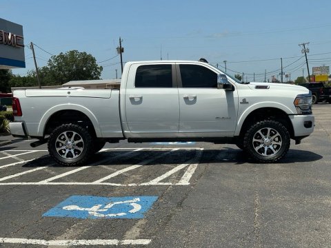 Pre-Owned Bright White Clearcoat 2023 Ram 2500 Longhorn 4WD - photo 4 - Stock #261041A