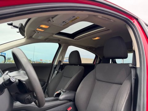 Pre-Owned Red 2018 Honda HR-V EX FWD - photo 14 - Stock #X2555