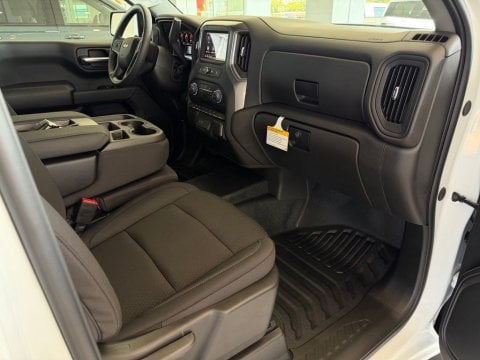 New Summit White 2026 Chevrolet Silverado 1500 WT RWD - photo 15 - Stock #261272