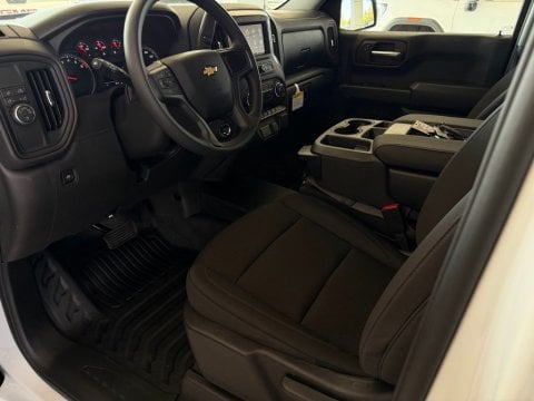 New Summit White 2026 Chevrolet Silverado 1500 WT RWD - photo 9 - Stock #261272