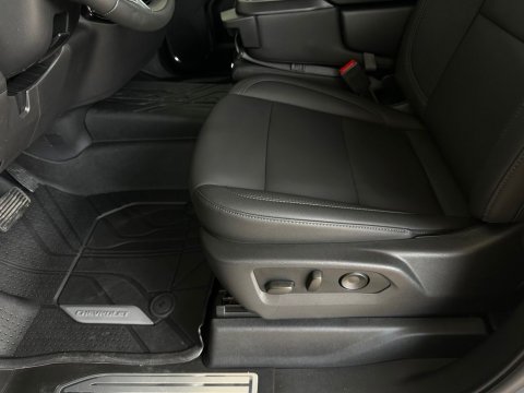 New Sterling Gray Metallic 2026 Chevrolet Silverado 1500 LT RWD - photo 11 - Stock #260933