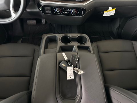New Sterling Gray Metallic 2026 Chevrolet Silverado 1500 LT RWD - photo 20 - Stock #260933