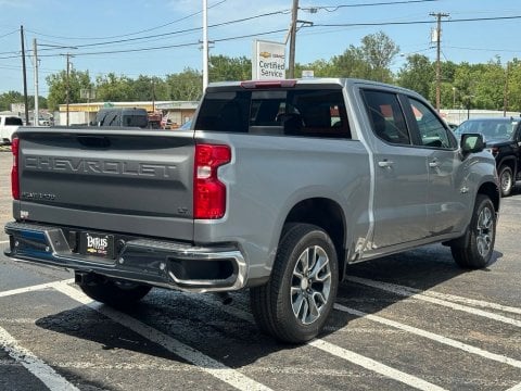 New Sterling Gray Metallic 2026 Chevrolet Silverado 1500 LT RWD - photo 7 - Stock #260933