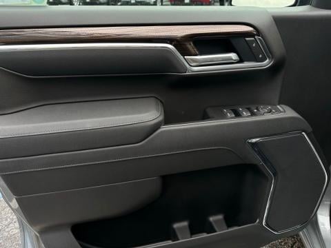 New Sterling Gray Metallic 2026 Chevrolet Silverado 1500 LT RWD - photo 10 - Stock #260982