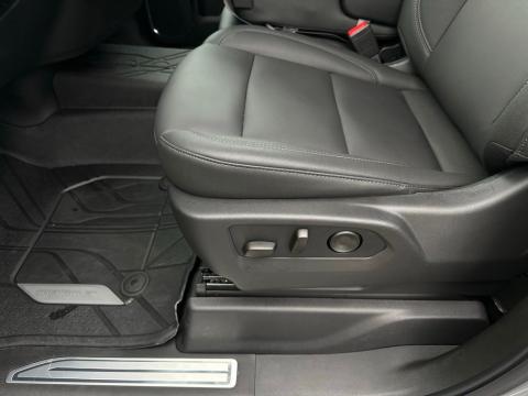 New Sterling Gray Metallic 2026 Chevrolet Silverado 1500 LT RWD - photo 11 - Stock #260982