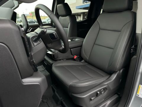 New Sterling Gray Metallic 2026 Chevrolet Silverado 1500 LT RWD - photo 12 - Stock #260982