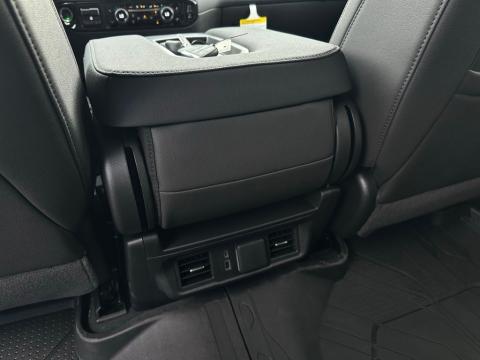 New Sterling Gray Metallic 2026 Chevrolet Silverado 1500 LT RWD - photo 21 - Stock #260982