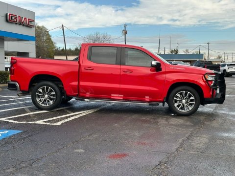 Pre-Owned Red Hot 2023 Chevrolet Silverado 1500 LT RWD - photo 4 - Stock #CF1003
