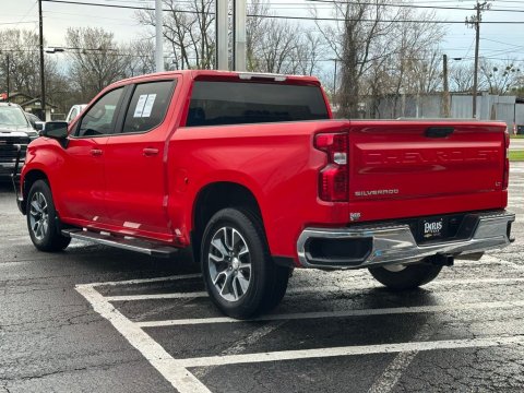 Pre-Owned Red Hot 2023 Chevrolet Silverado 1500 LT RWD - photo 8 - Stock #CF1003