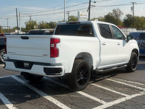 New Summit White 2026 Chevrolet Silverado 1500 RST RWD - photo 9 - Stock #261411