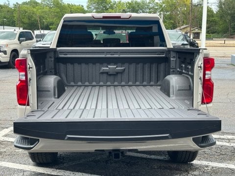 New White Sands 2026 Chevrolet Silverado 1500 RST RWD - photo 6 - Stock #261125