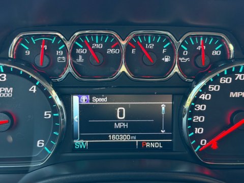 Pre-Owned Red Hot 2017 Chevrolet Silverado 1500 LT RWD - photo 24 - Stock #X2608