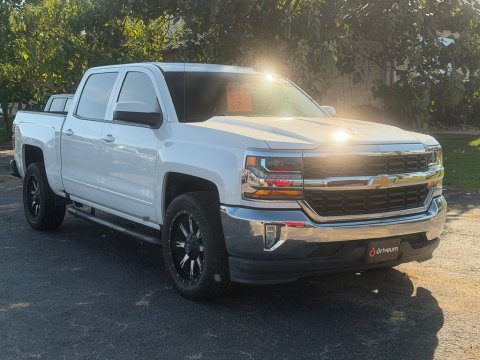 Iridescent Pearl Tricoat 2018 Chevrolet Silverado 1500 LT RWD for sale in Paris, TX - Stock #X2526