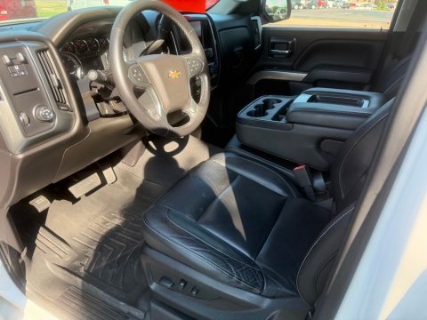 Pre-Owned Iridescent Pearl Tricoat 2018 Chevrolet Silverado 1500 LT RWD - photo 11 - Stock #X2526