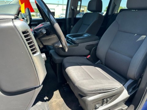 Pre-Owned Deep Ocean Blue Metallic 2018 Chevrolet Silverado 1500 LT RWD - photo 14 - Stock #X2515