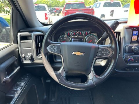 Pre-Owned Deep Ocean Blue Metallic 2018 Chevrolet Silverado 1500 LT RWD - photo 20 - Stock #X2515