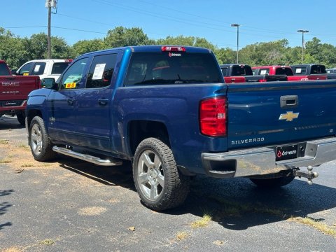 Pre-Owned Deep Ocean Blue Metallic 2018 Chevrolet Silverado 1500 LT RWD - photo 8 - Stock #X2515