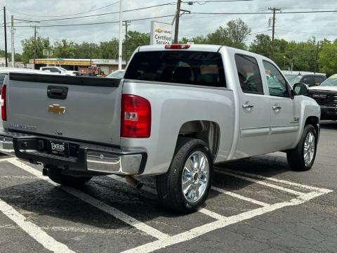 Pre-Owned Silver Ice Metallic 2013 Chevrolet Silverado 1500 LT RWD - photo 7 - Stock #260169B