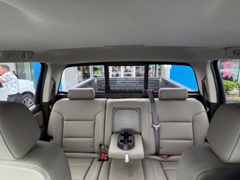 Pre-Owned Iridescent Pearl Tricoat 2018 Chevrolet Silverado 1500 LTZ RWD - photo 26 - Stock #270008A