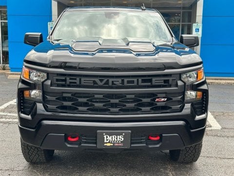 New Black 2026 Chevrolet Silverado 1500 Custom Trail Boss 4WD - photo 2 - Stock #261045