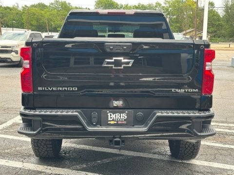 New Black 2026 Chevrolet Silverado 1500 Custom Trail Boss 4WD - photo 5 - Stock #261045