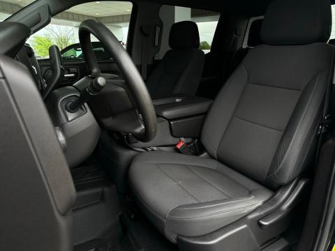 Pre-Owned Black 2021 Chevrolet Silverado 1500 Custom RWD - photo 13 - Stock #260615E