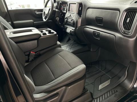 Pre-Owned Black 2021 Chevrolet Silverado 1500 Custom RWD - photo 16 - Stock #260615E