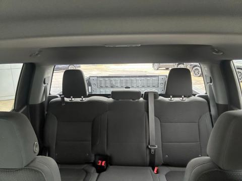 Pre-Owned Black 2021 Chevrolet Silverado 1500 Custom RWD - photo 26 - Stock #260615E