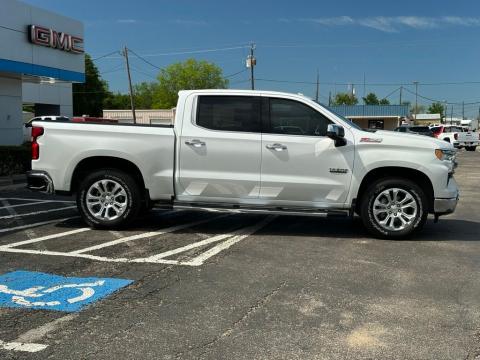 Pre-Owned Iridescent Pearl Tricoat 2024 Chevrolet Silverado 1500 LTZ 4WD - photo 4 - Stock #260686A