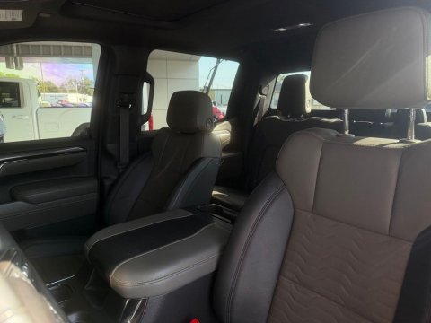 Certified Pre-Owned Summit White 2024 Chevrolet Silverado 1500 ZR2 4WD - photo 9 - Stock #261096A