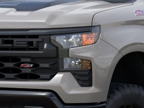 New White Sands 2026 Chevrolet Silverado 1500 Custom Trail Boss 4WD - photo 11 - Stock #261523