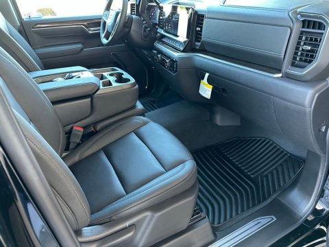 New Black 2026 Chevrolet Silverado 1500 LT 4WD - photo 14 - Stock #260954