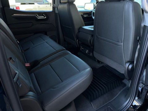 New Black 2026 Chevrolet Silverado 1500 LT 4WD - photo 16 - Stock #260954