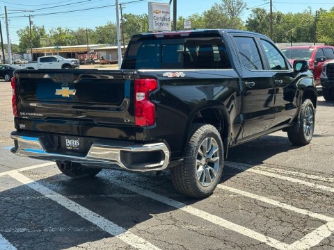 New Black 2026 Chevrolet Silverado 1500 LT 4WD - photo 6 - Stock #260954