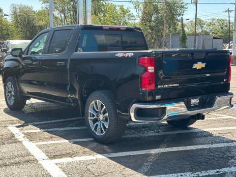 New Black 2026 Chevrolet Silverado 1500 LT 4WD - photo 7 - Stock #260954