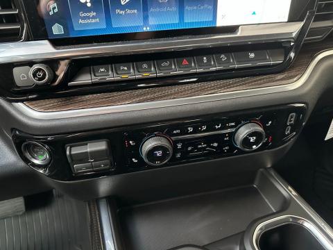 New Radiant Red Tintcoat 2026 Chevrolet Silverado 1500 RST 4WD - photo 24 - Stock #260746