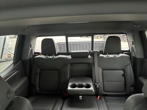 New Radiant Red Tintcoat 2026 Chevrolet Silverado 1500 RST 4WD - photo 25 - Stock #260746