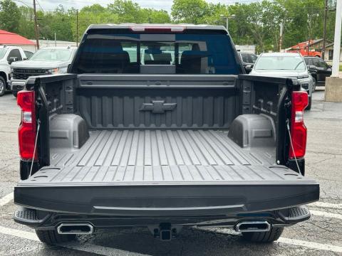 New Black 2026 Chevrolet Silverado 1500 RST 4WD - photo 6 - Stock #260817