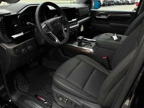 New Black 2026 Chevrolet Silverado 1500 RST 4WD - photo 9 - Stock #260817