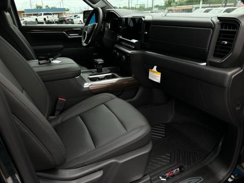 New Black 2026 Chevrolet Silverado 1500 RST 4WD - photo 16 - Stock #260817