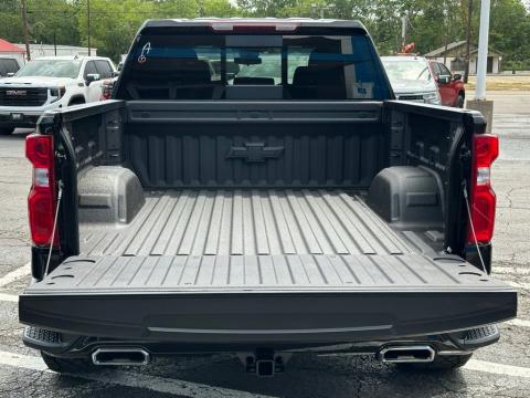 New Black 2026 Chevrolet Silverado 1500 RST 4WD - photo 6 - Stock #260817