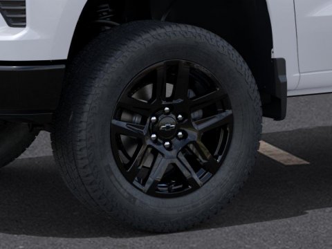 New Summit White 2026 Chevrolet Silverado 1500 LT Trail Boss 4WD - photo 9 - Stock #261319