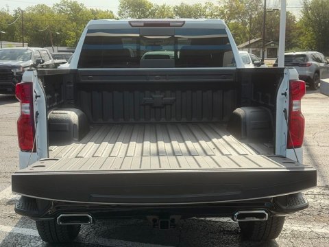 New Summit White 2026 Chevrolet Silverado 1500 LT Trail Boss 4WD - photo 7 - Stock #261319