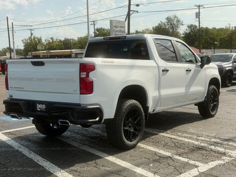 New Summit White 2026 Chevrolet Silverado 1500 LT Trail Boss 4WD - photo 8 - Stock #261319