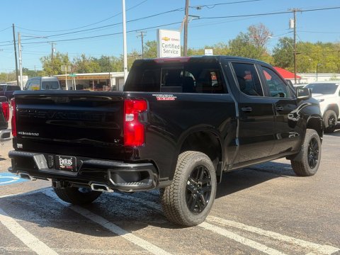 New Black 2026 Chevrolet Silverado 1500 LT Trail Boss 4WD - photo 8 - Stock #261417