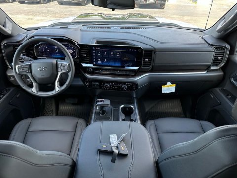 New Summit White 2026 Chevrolet Silverado 1500 LT Trail Boss 4WD - photo 19 - Stock #261030