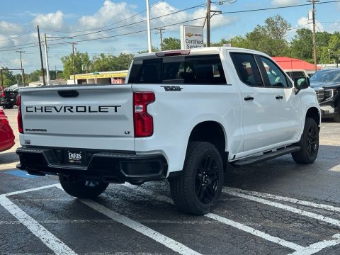 New Summit White 2026 Chevrolet Silverado 1500 LT Trail Boss 4WD - photo 7 - Stock #261030